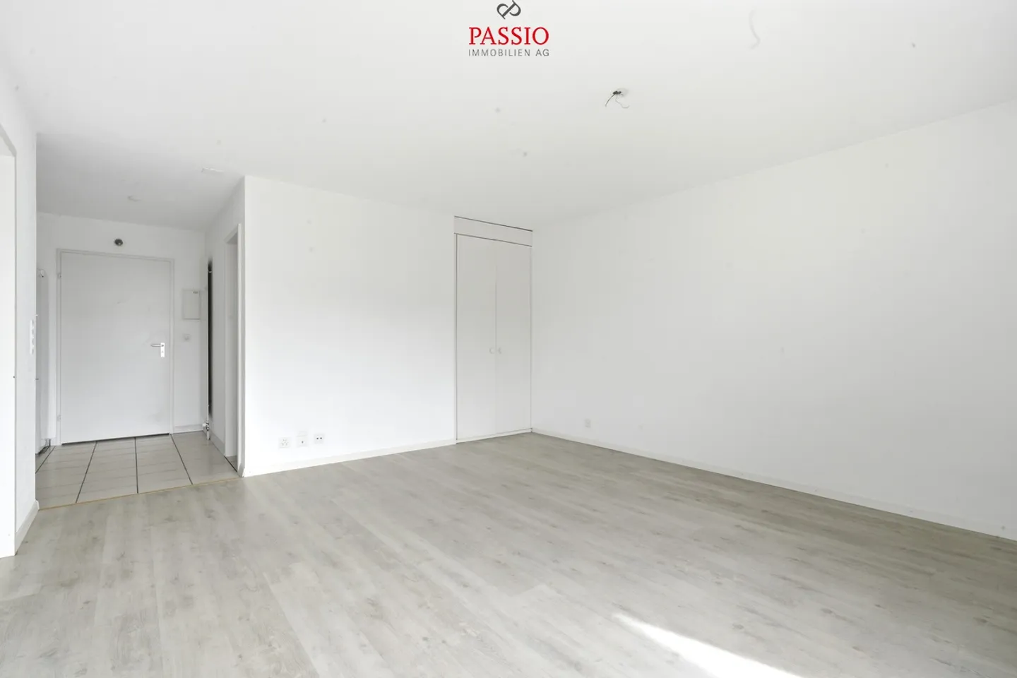 Charming 2.5-Room Apartment - Photo 11 of 19