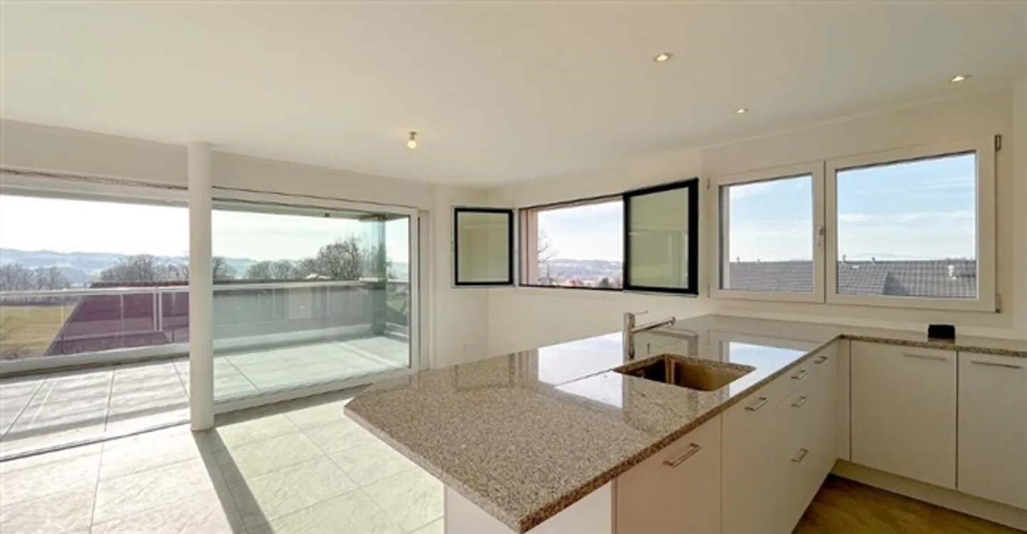 «Dépôt» - Photo 4 sur 13