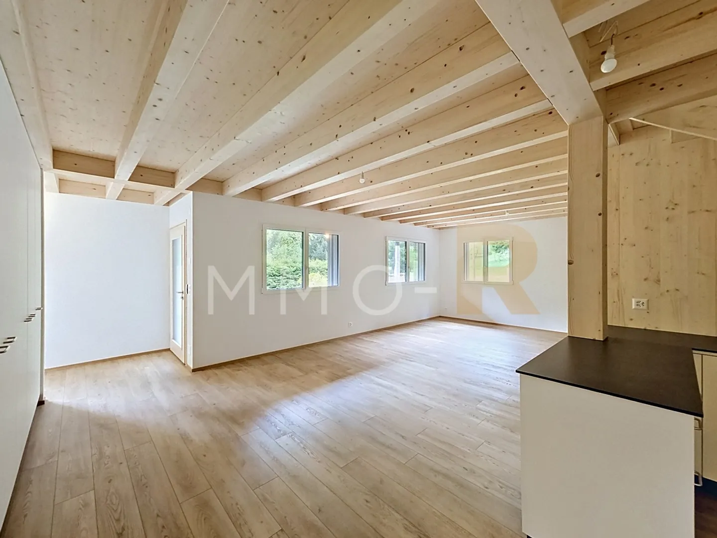Chalet 5,5 Zimmer - Foto 2 von 9