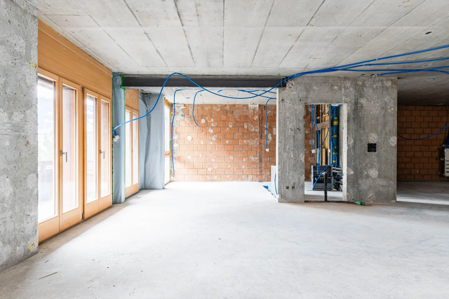 Zentrale 4.5-Zimmer-Erstwohnung, Galeriehaus Stotzhalten - Foto 7 von 13