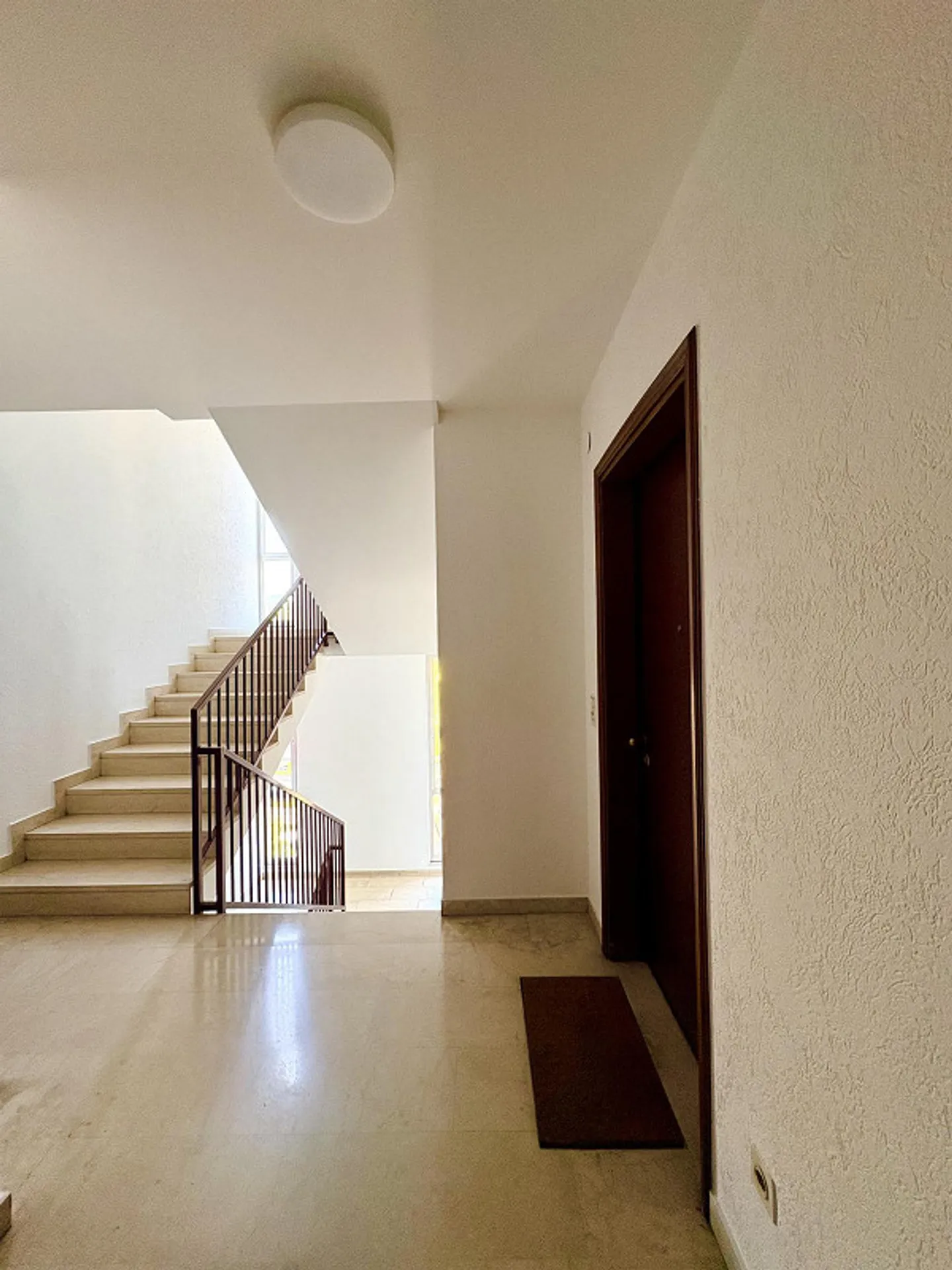 1.5-room apartment – Chiasso center - Photo 1 of 7