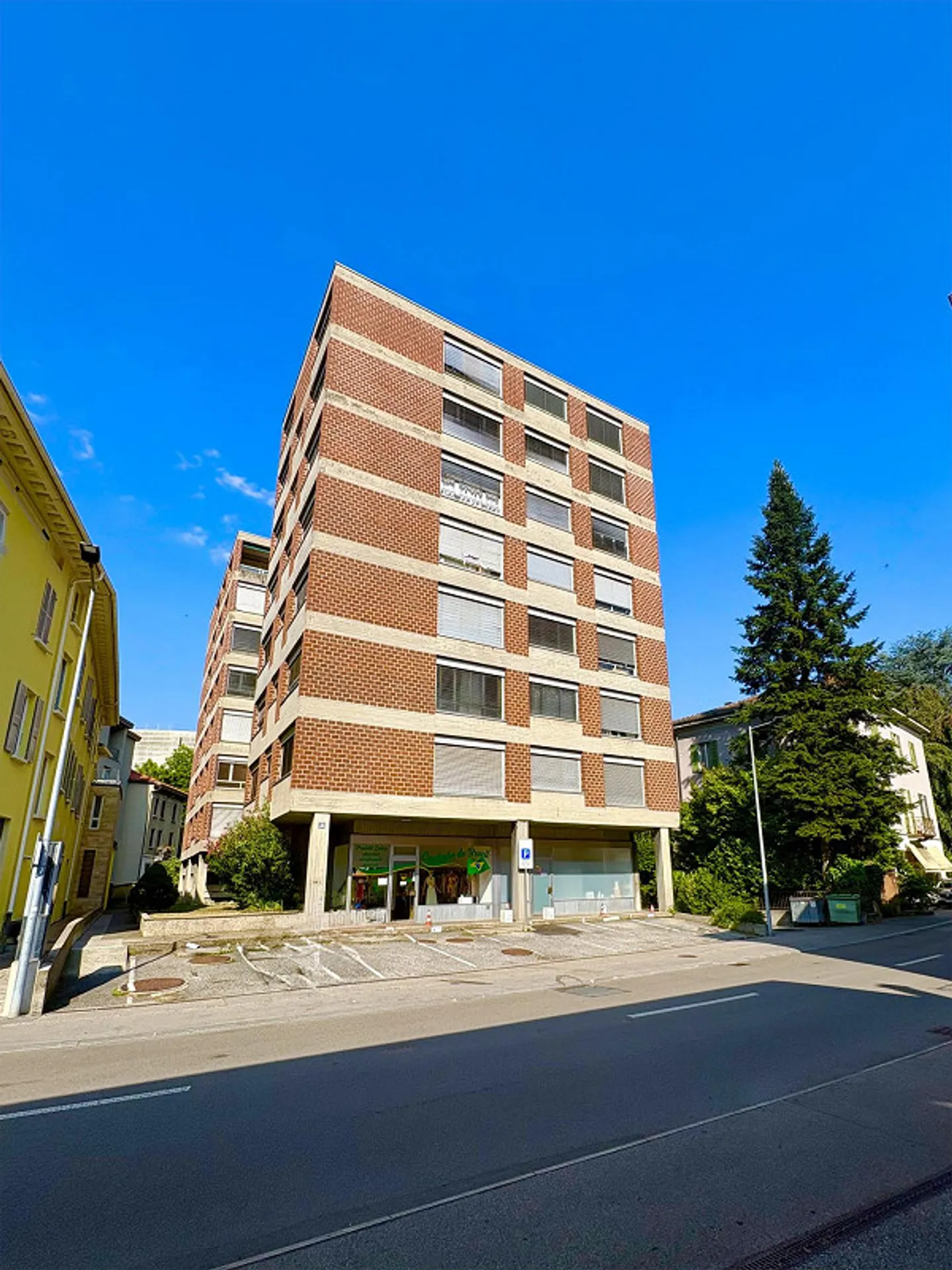 1.5-room apartment – Chiasso center - Photo 7 of 7