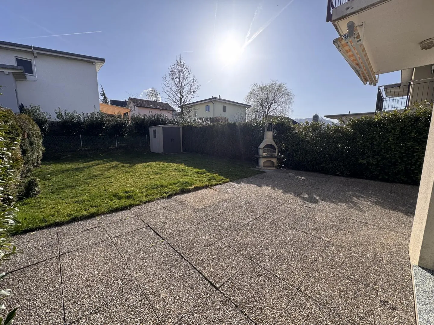 Casa contigua 6,5 stanze - Foto 2 di 16