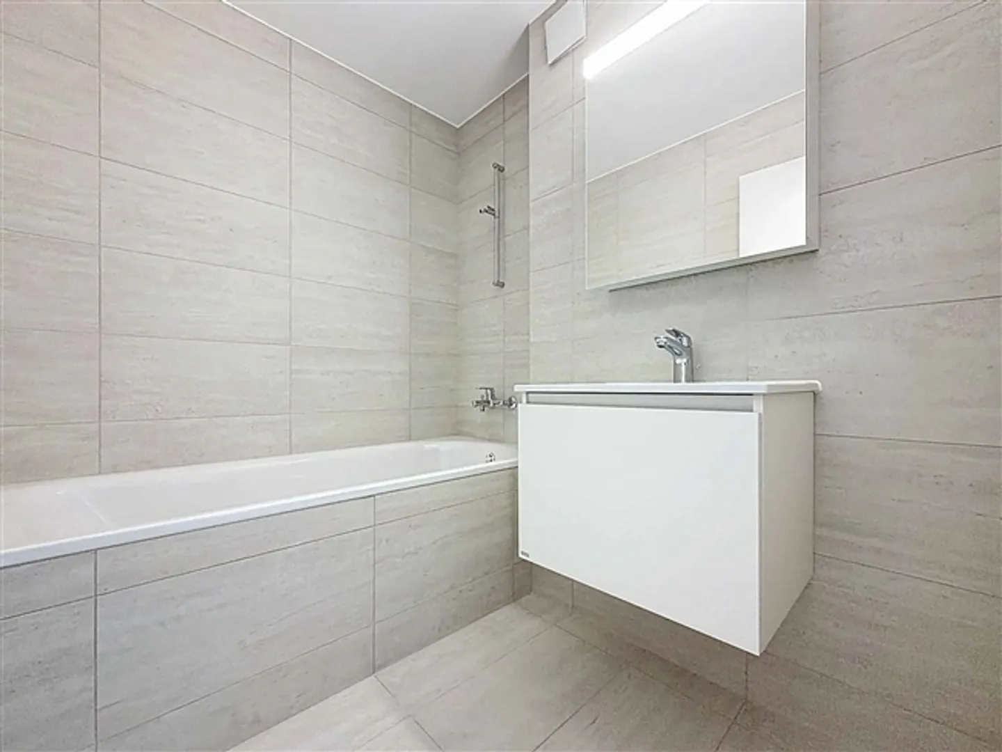 La Baie d'Opale appartamento 3.5 stanze nuovissimo con 2 balconi coperti - Foto 5 di 13