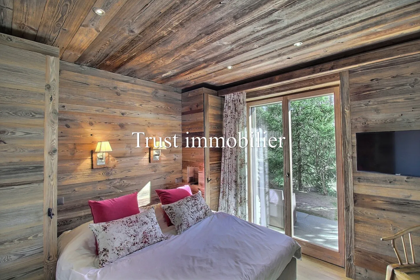 Luxury 4.5-room apartment on garden level, Moubra district - Photo 14 of 21