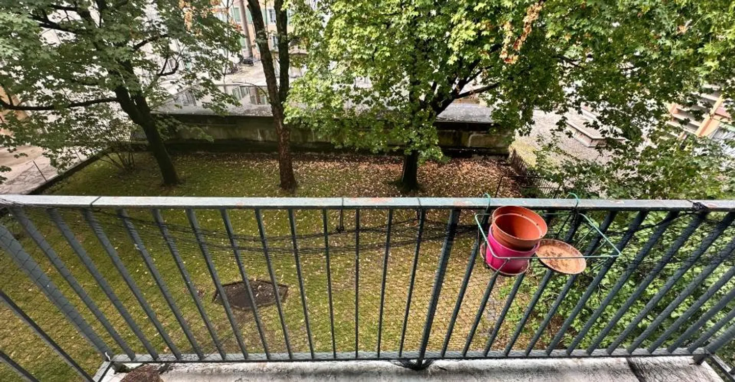 Incantevole appartamento di 5 stanze vicino al Parc Geisendorf - Foto 2 di 6