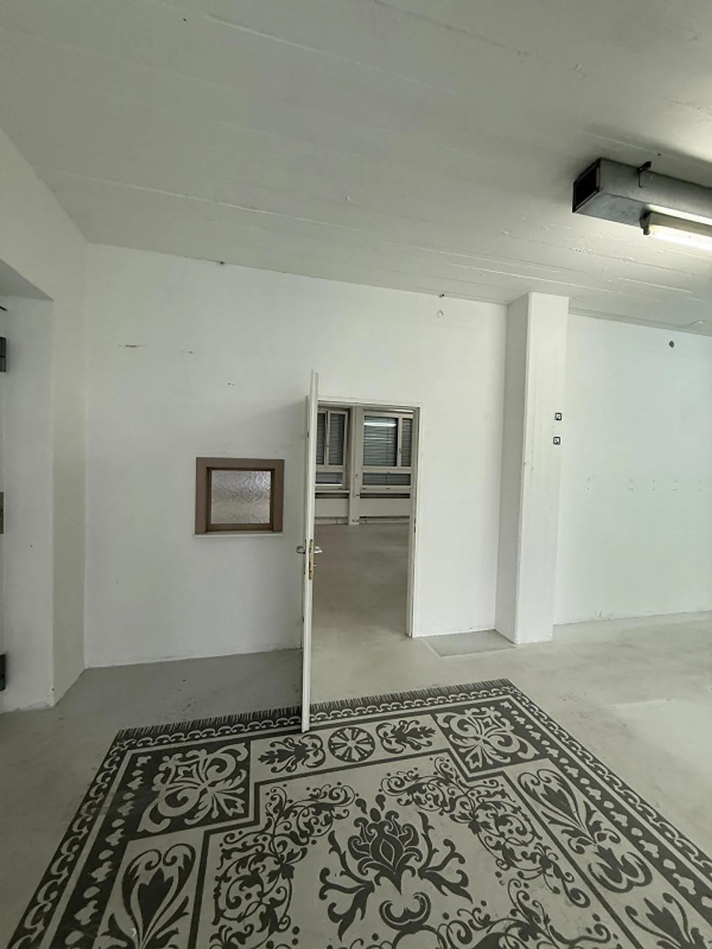 Espace commercial spacieux à Zurich - Photo 5 sur 12