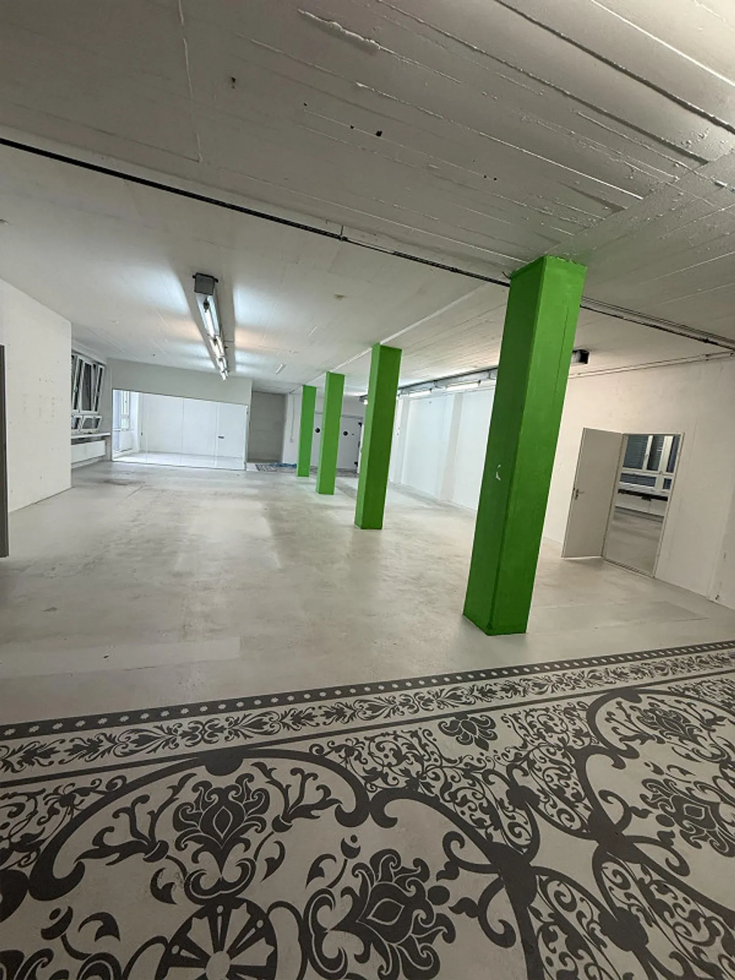 Espace commercial spacieux à Zurich - Photo 3 sur 12