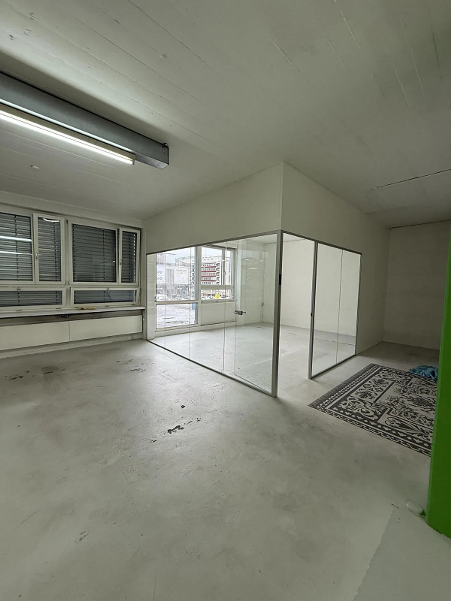 Espace commercial spacieux à Zurich - Photo 4 sur 12