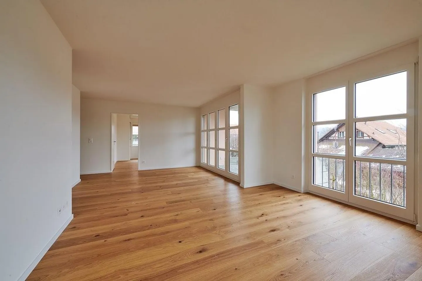 Bellissimo appartamento ristrutturato di 4,5 stanze a Neuengg! - Foto 6 di 12