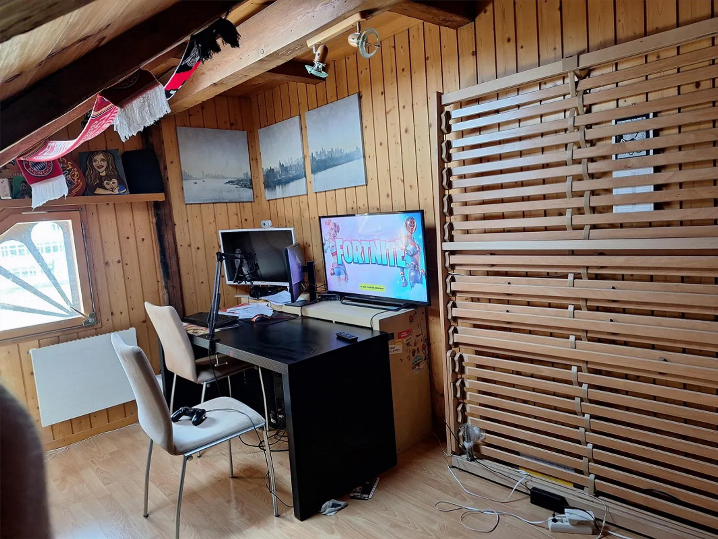 Charming 4-Room Wooden Apartment on the 3rd Floor with Balcony & Nature View - Photo 7 of 8