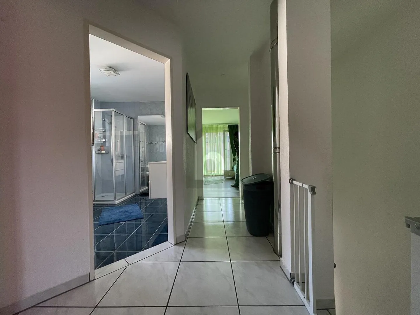 LIGHT-FILLED, SUNNY WITH GARDEN - Photo 2 of 5