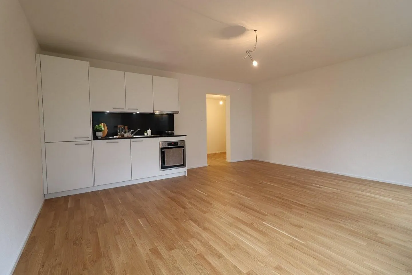 Studio completamente ristrutturato al teatro musicale - Foto 4 di 7