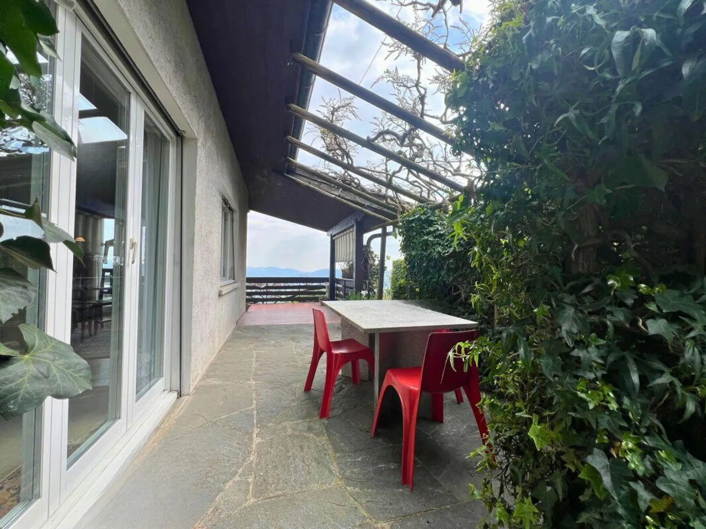Bella casa con vista panoramica e appartamento attiguo con una camera - Foto 14 di 21