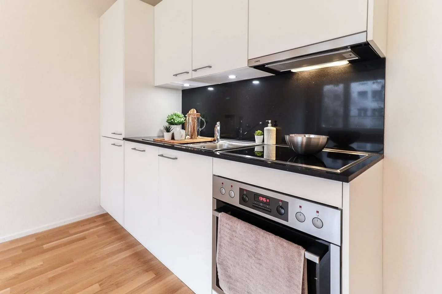 Studio completamente ristrutturato al teatro musicale - Foto 6 di 7