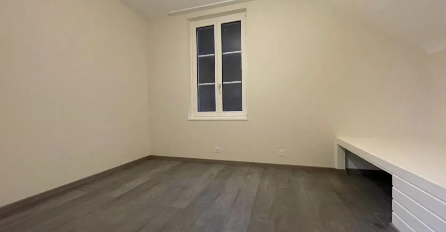 Casa Contigua a St-Ursanne - Foto 6 di 7