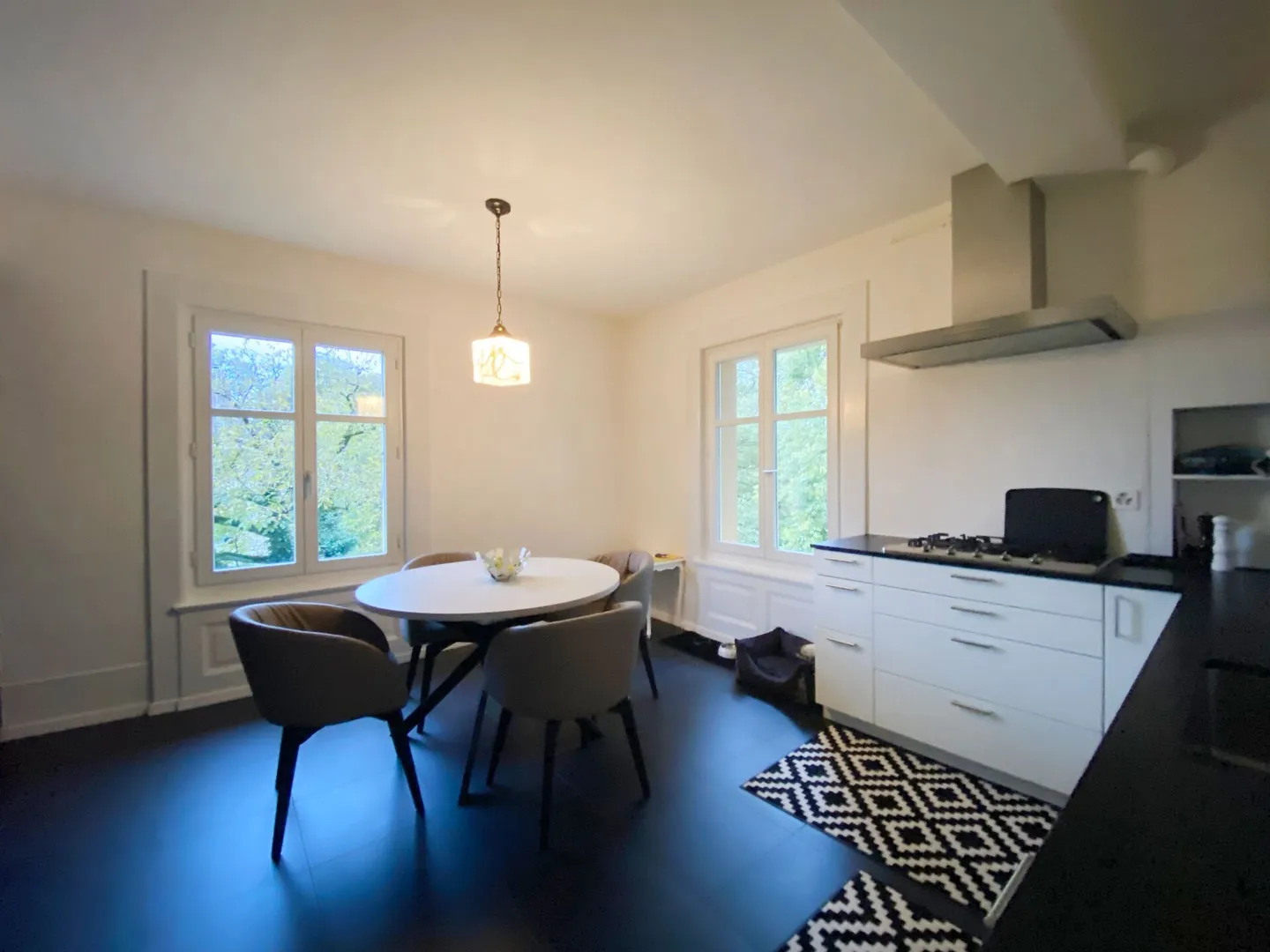 Grandiose 7.5-Zimmer-Altbauwohnung mit fürstlichen 209 m² Wohnfläche an perfekter Wohnlage - Foto 7 von 23