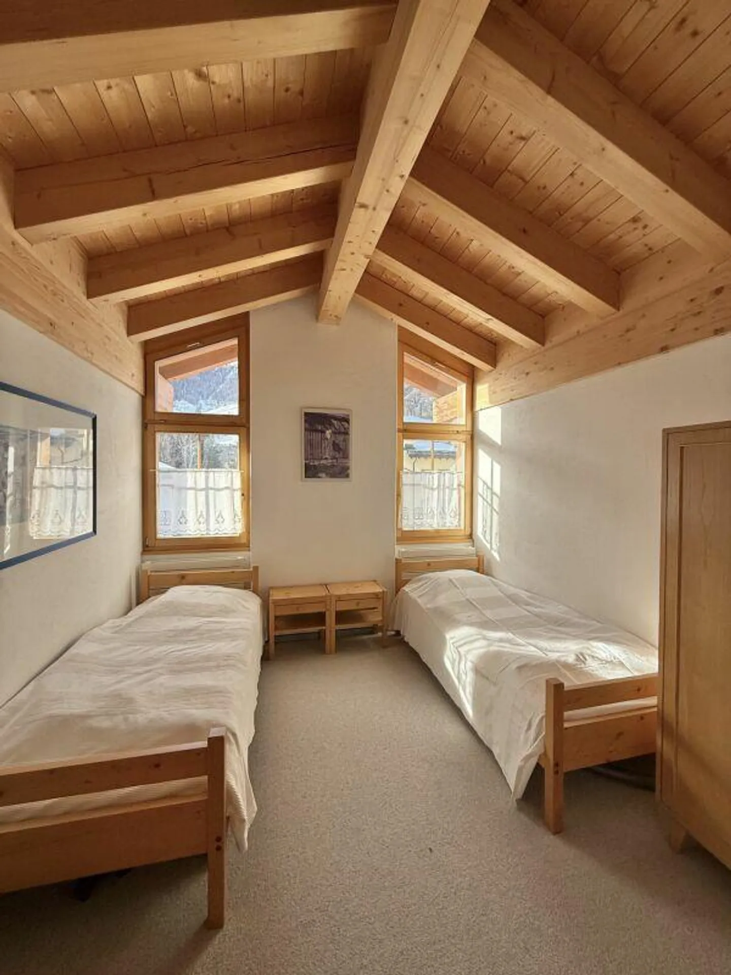 Penthouse Galerie Spacieux dans un Emplacement Calme - Photo 4 sur 7