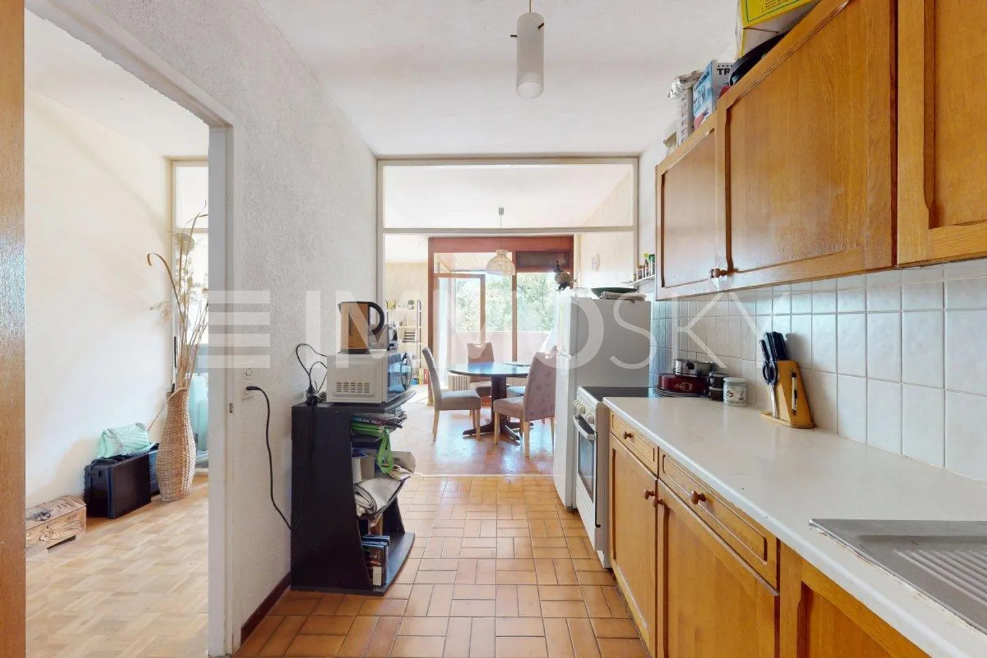 DA RISTRUTTURARE - Appartamento di 4 stanze nel cuore di Lignon - Foto 2 di 5