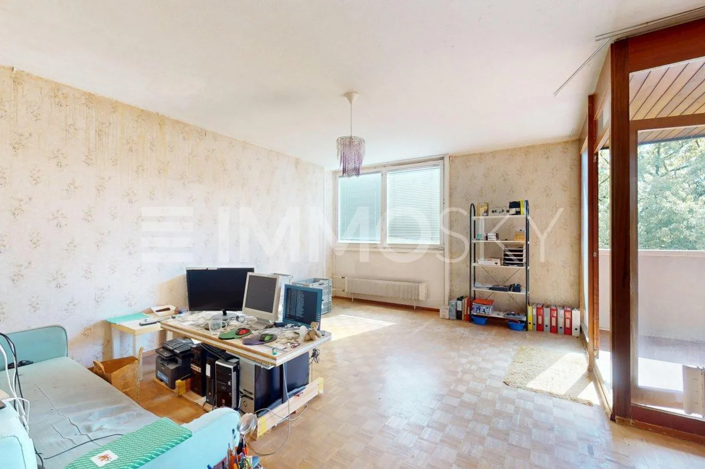 DA RISTRUTTURARE - Appartamento di 4 stanze nel cuore di Lignon - Foto 3 di 5