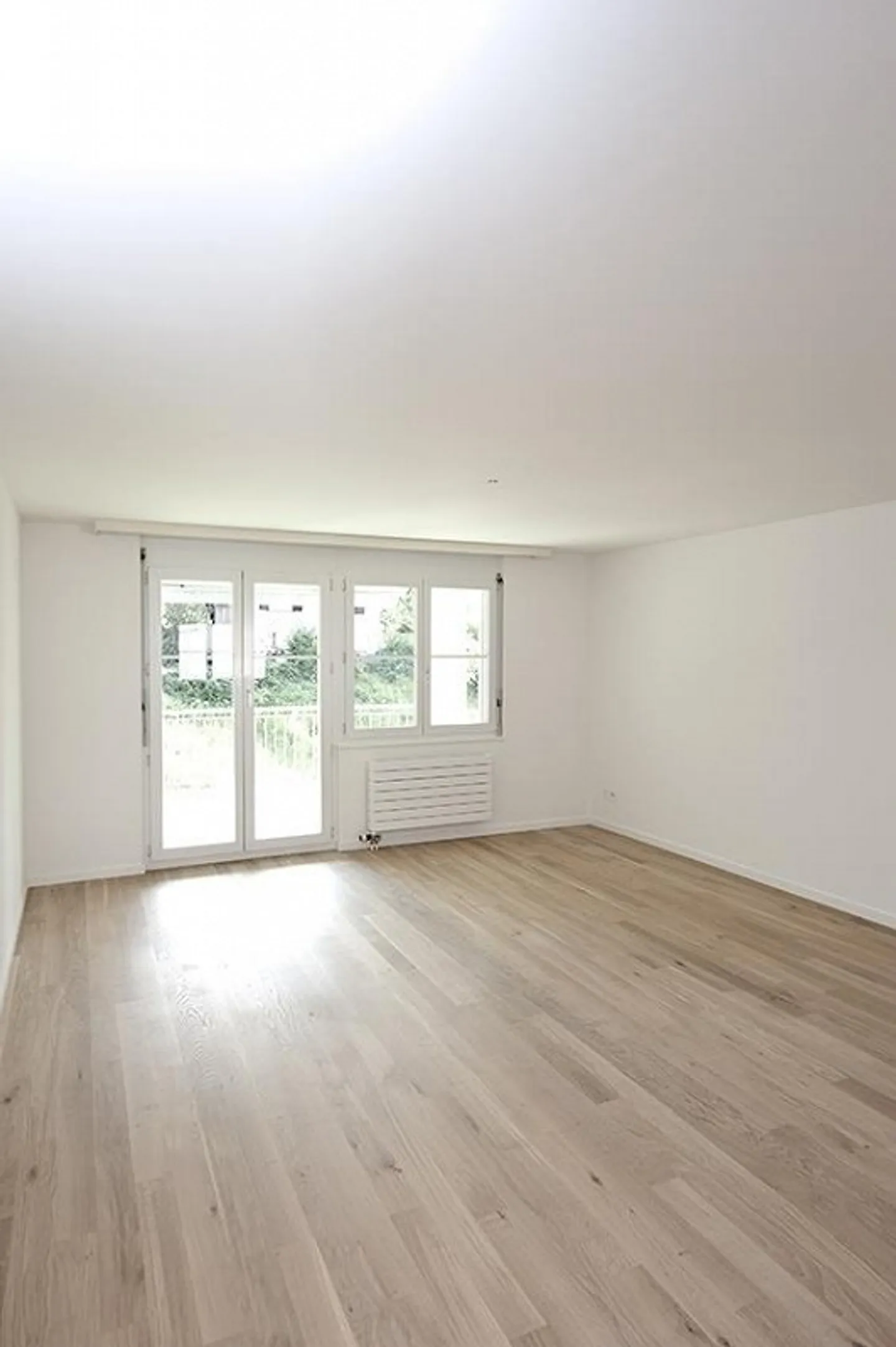 Looking for a new tenant 4.5 room apartment with evening sun and large balcony - Photo 3 of 12