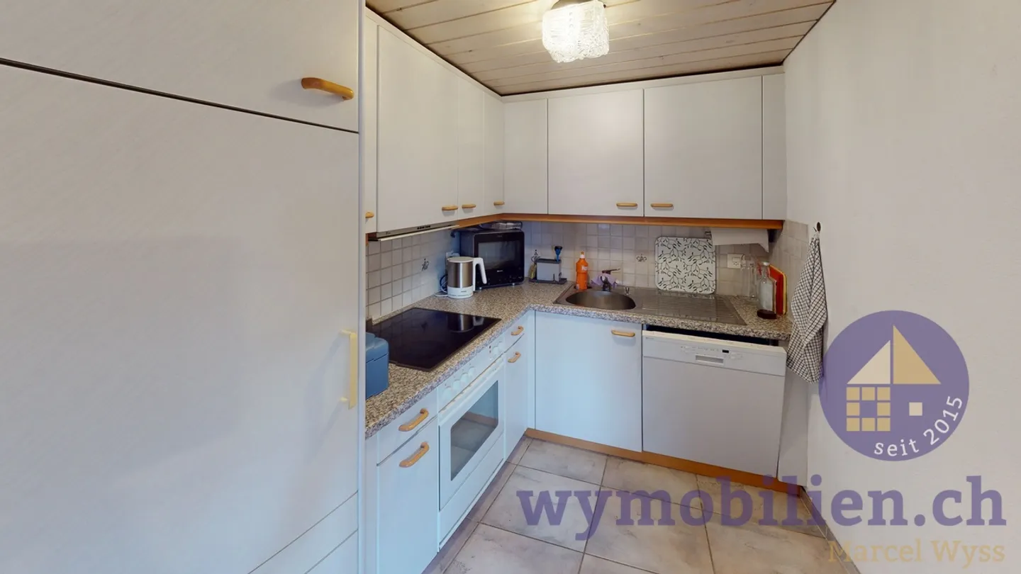 Bauernhaus mit 3 Wohnungen + Ausbaupotenzial! - Foto 12 von 15