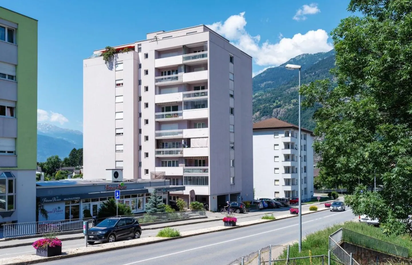 «Fantastische Wohnung in begehrter Lage in Brig» - Foto 1 von 9