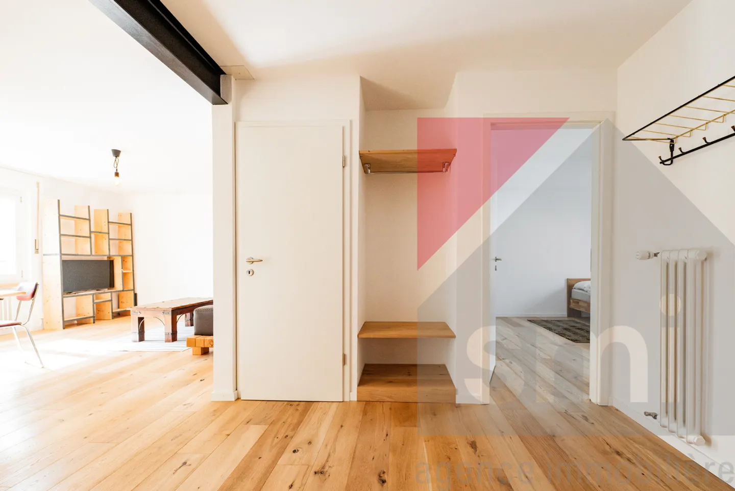 Carefully renovated, charm, unobstructed view and city life just steps away - Photo 8 of 13