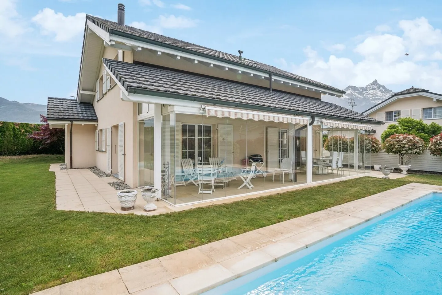 Casa indipendente con terrazza e piscina - Foto 12 di 13