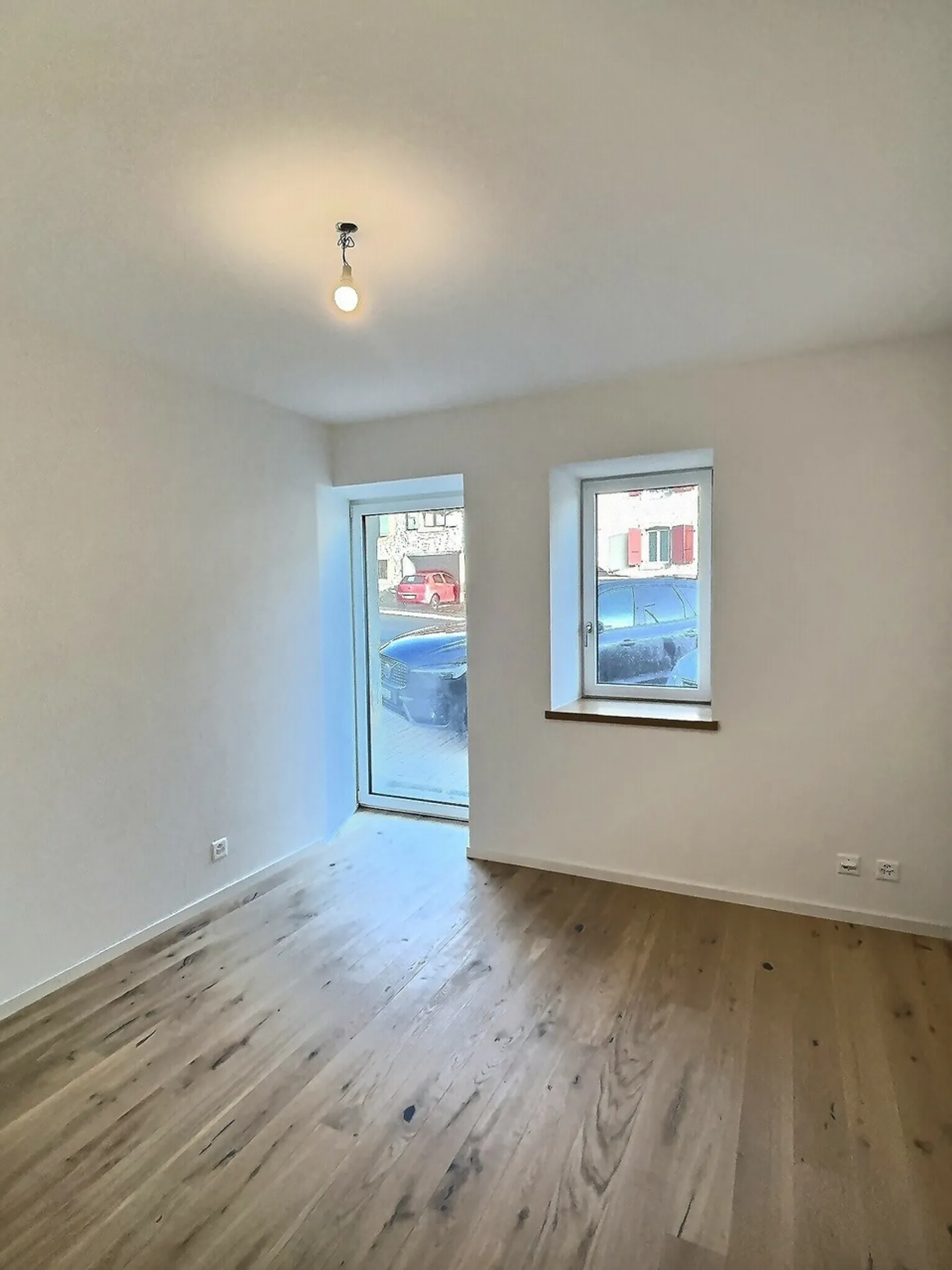 24 29 Magnifico appartamento di 4.5 stanze al piano terra - Grande terrazza - Foto 13 di 16