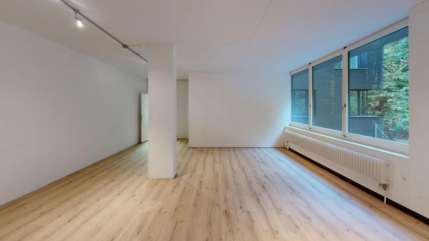 Stylish working: Your 37 m² commercial space with reception area in 'Gwand' Merenschwand - Photo 3 of 12
