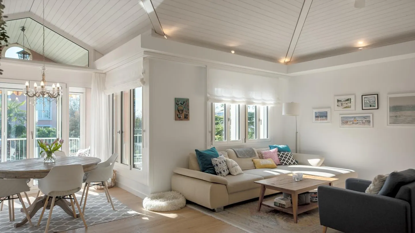 Appartement de 4.5 pièces attrayant et très bien entretenu sur une colline avec une vue imprenable - Photo 7 sur 15