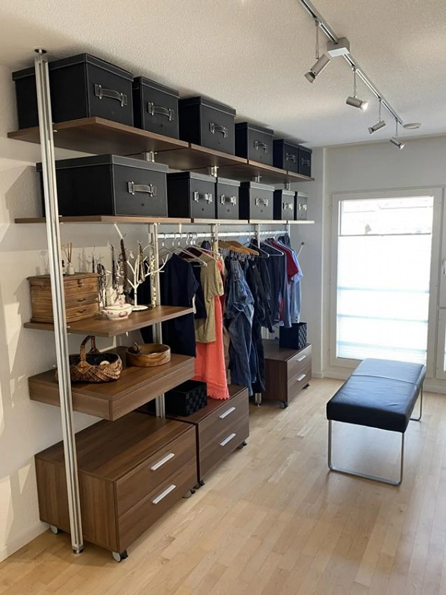 Exclusive Living in the Center of Thun - Photo 11 of 16
