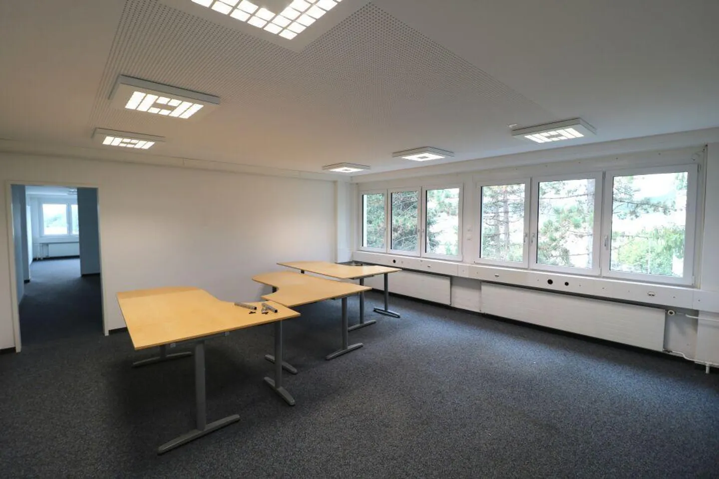 Spazio ufficio moderno in affitto - Foto 6 di 12