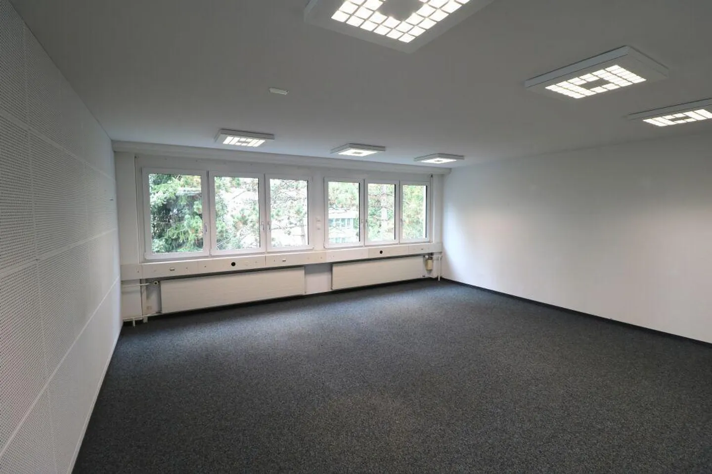 Spazio ufficio moderno in affitto - Foto 11 di 12