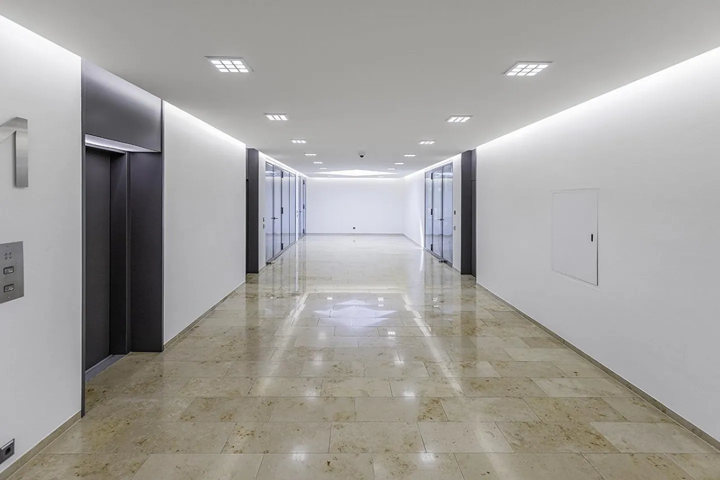 Exclusive offices at Zollikerstrasse 183 in 8008 Zurich - limited term - Photo 5 of 9