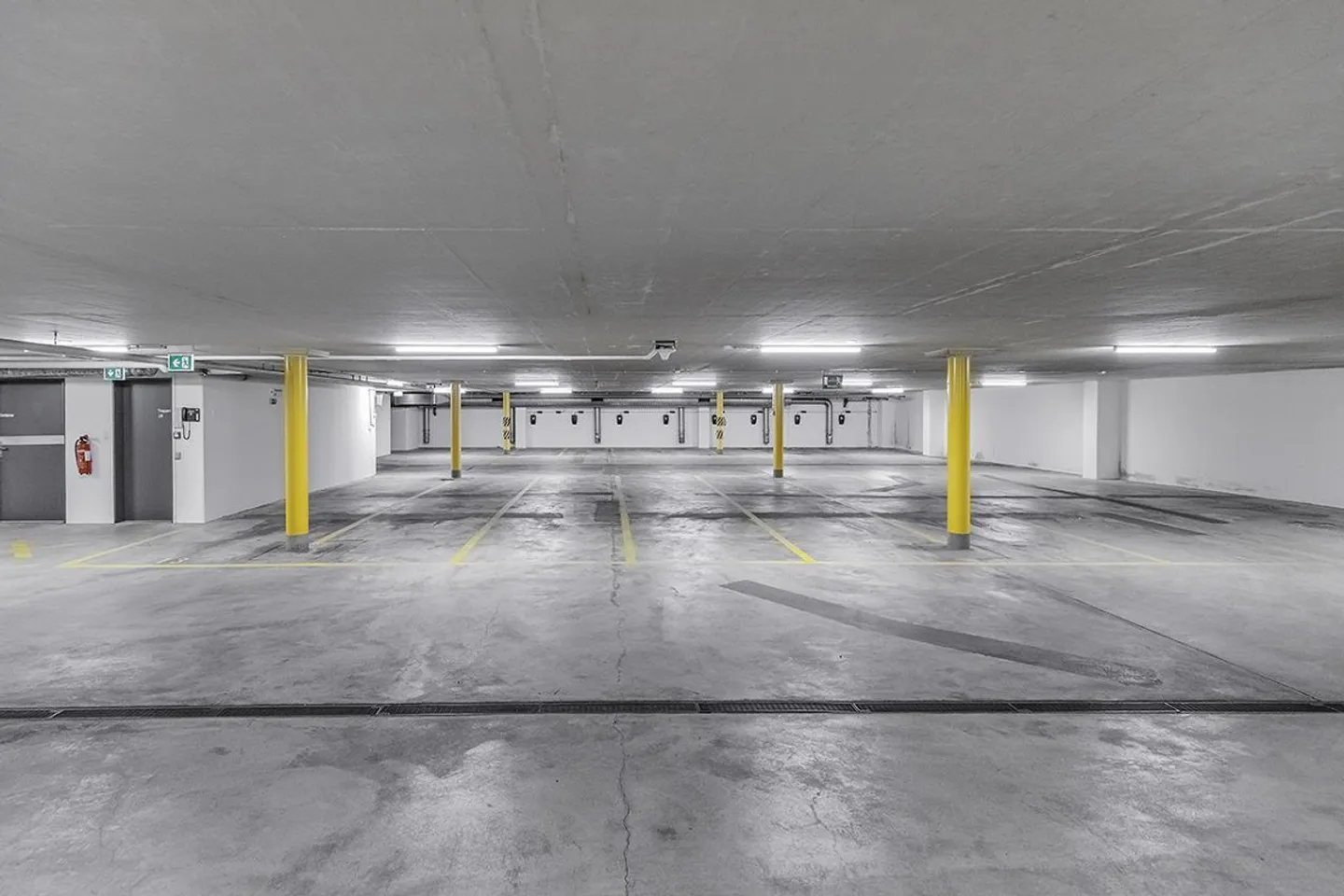 Exclusive offices at Zollikerstrasse 183 in 8008 Zurich - limited term - Photo 9 of 9