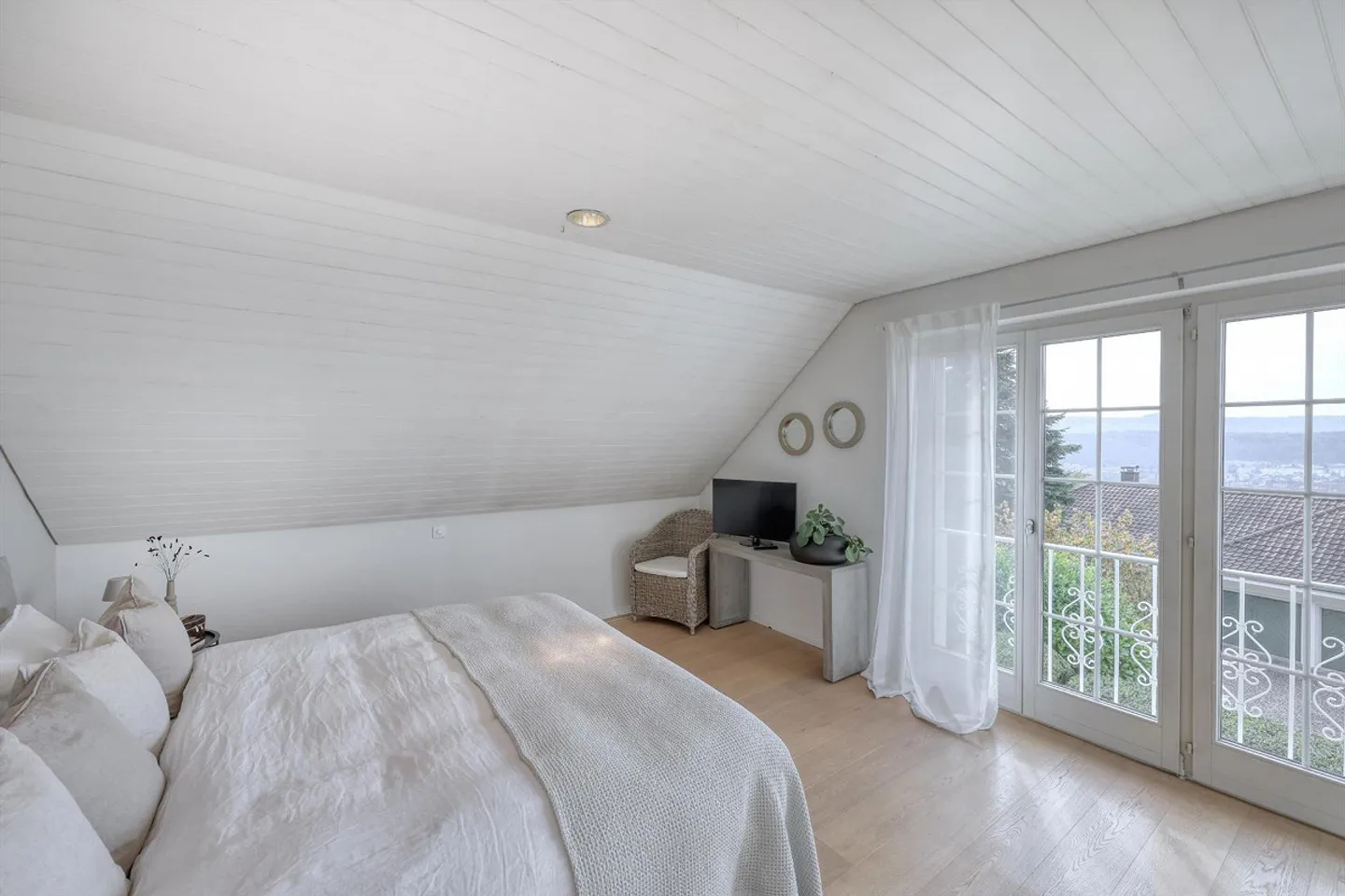 Exklusives Einfamilienhaus in Zufikon - Foto 7 von 8