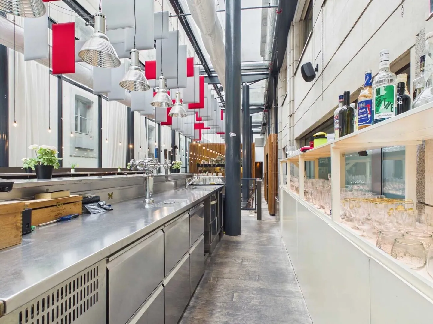 Espace Commercial avec Terrasse - Photo 5 sur 13