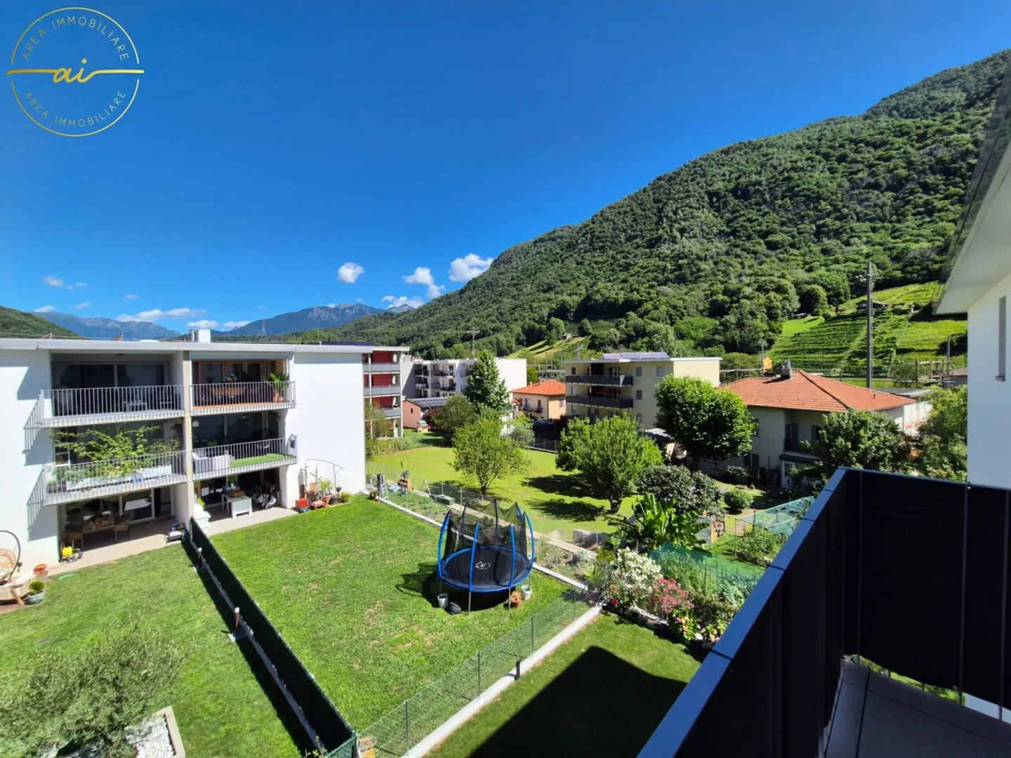 BRIGHT 3-ROOM APARTMENT WITH OPEN VIEW IN RIVERA - Photo 1 of 13
