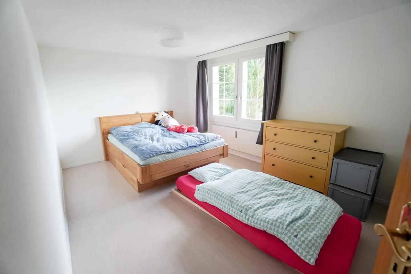 Appartamento duplex di 7,5 stanze in un quartiere familiare - Foto 4 di 12