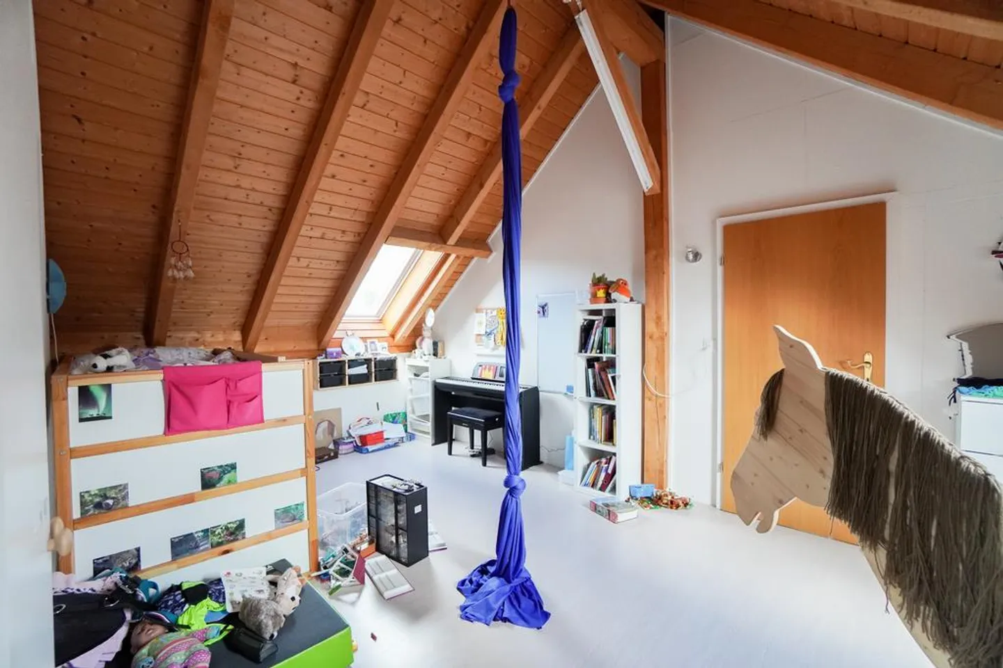 Appartamento duplex di 7,5 stanze in un quartiere familiare - Foto 9 di 12