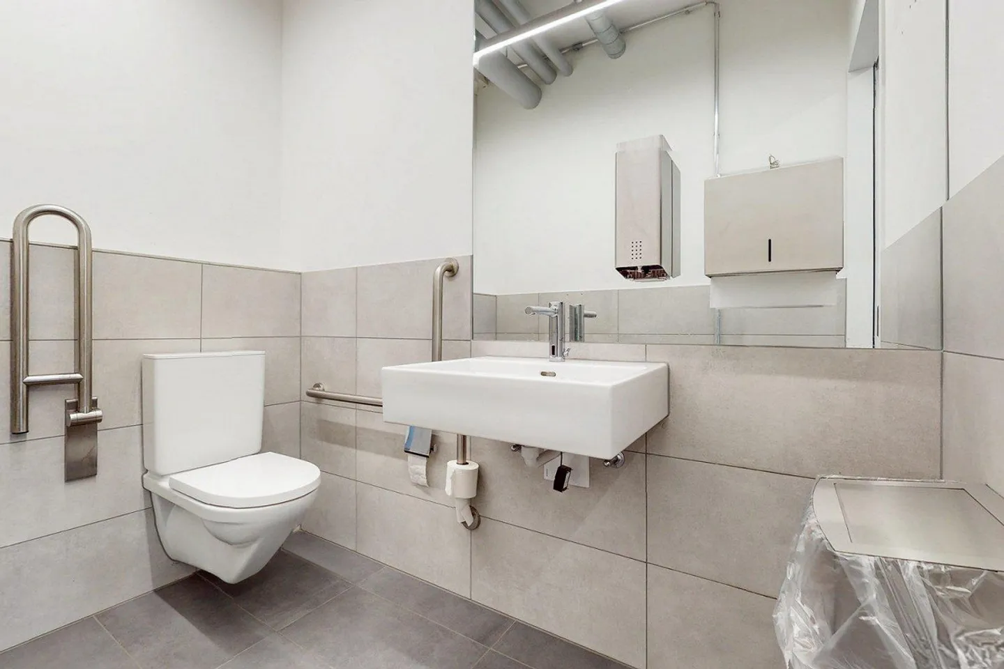 Representative Office Spaces - Your New Location for Sustainable Er... - Photo 12 of 13