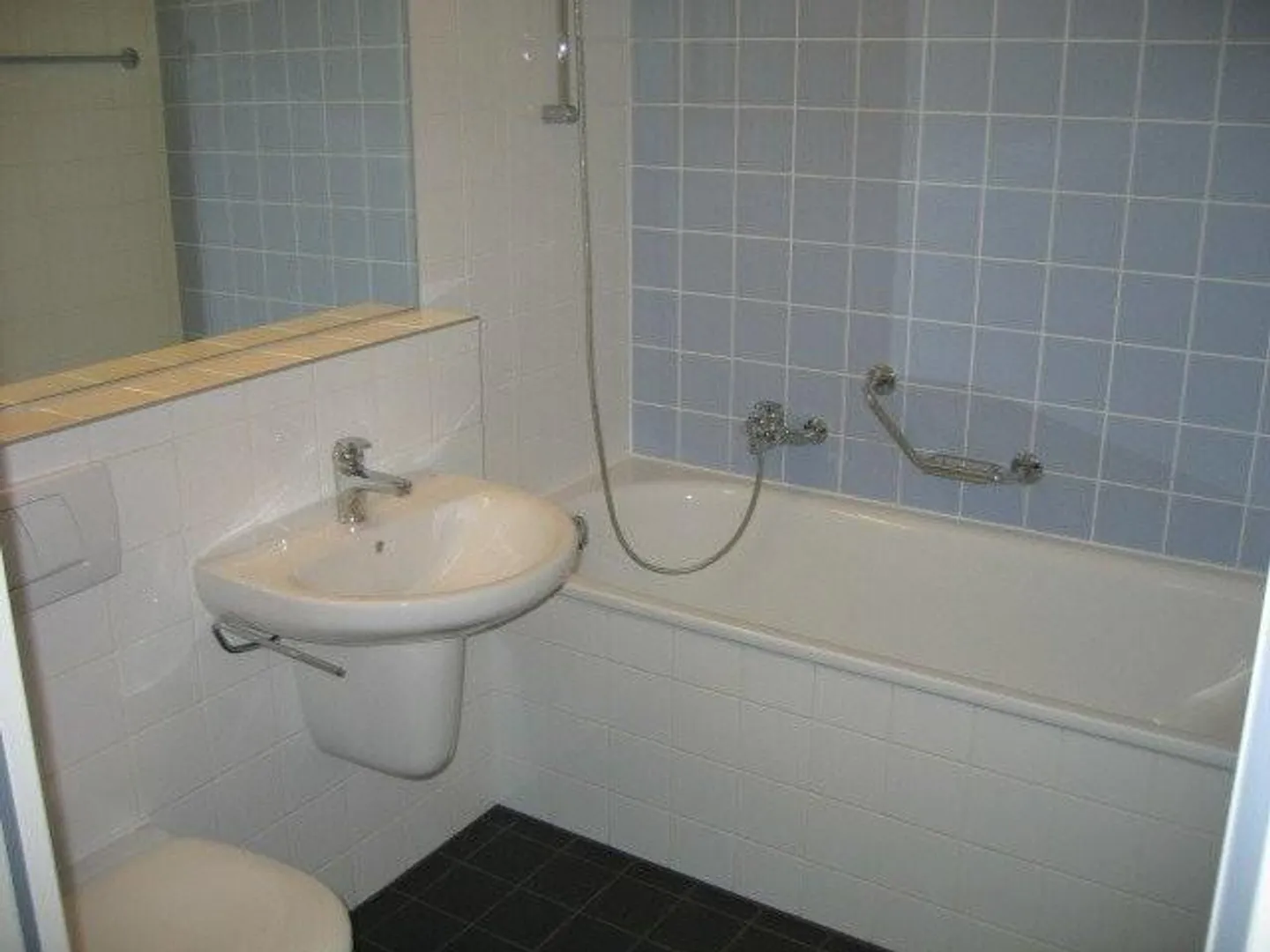 Bright apartment in Seebach sought? - Photo 3 of 5