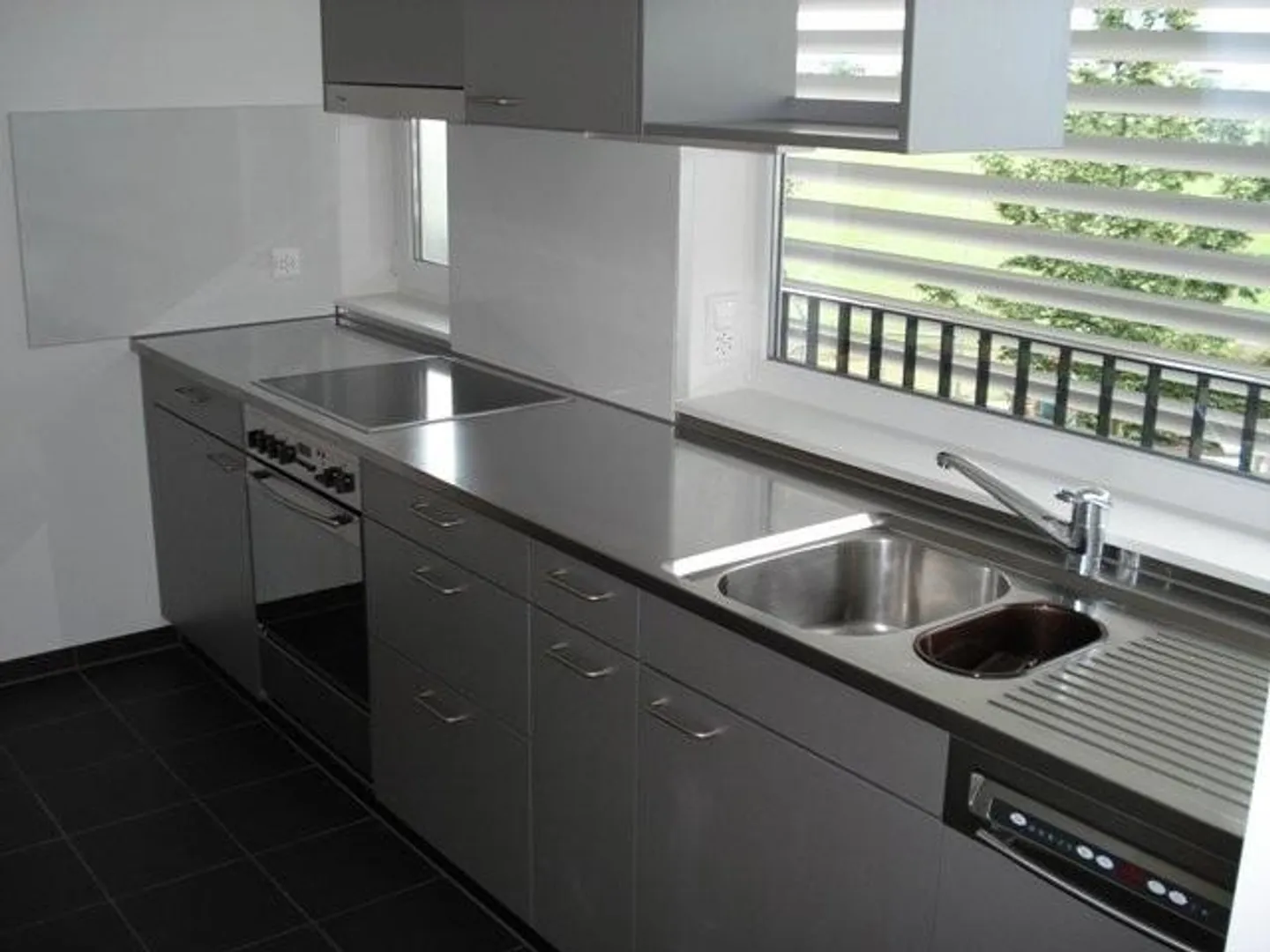 Bright apartment in Seebach sought? - Photo 2 of 5