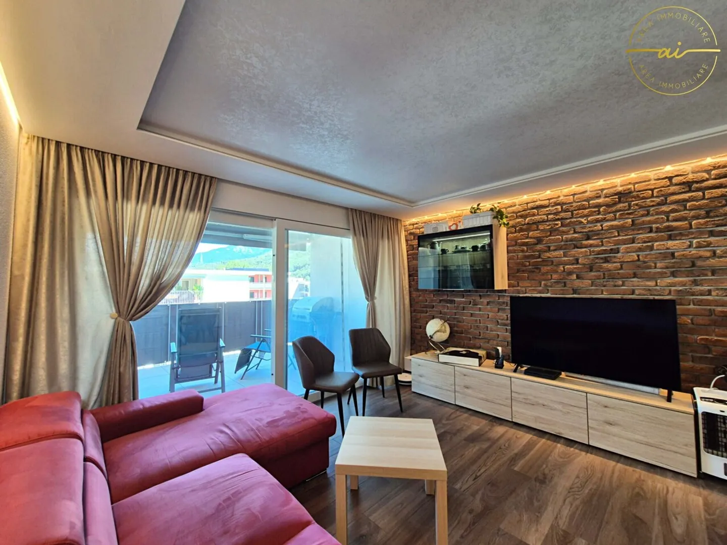 BRIGHT 3-ROOM APARTMENT WITH OPEN VIEW IN RIVERA - Photo 5 of 13