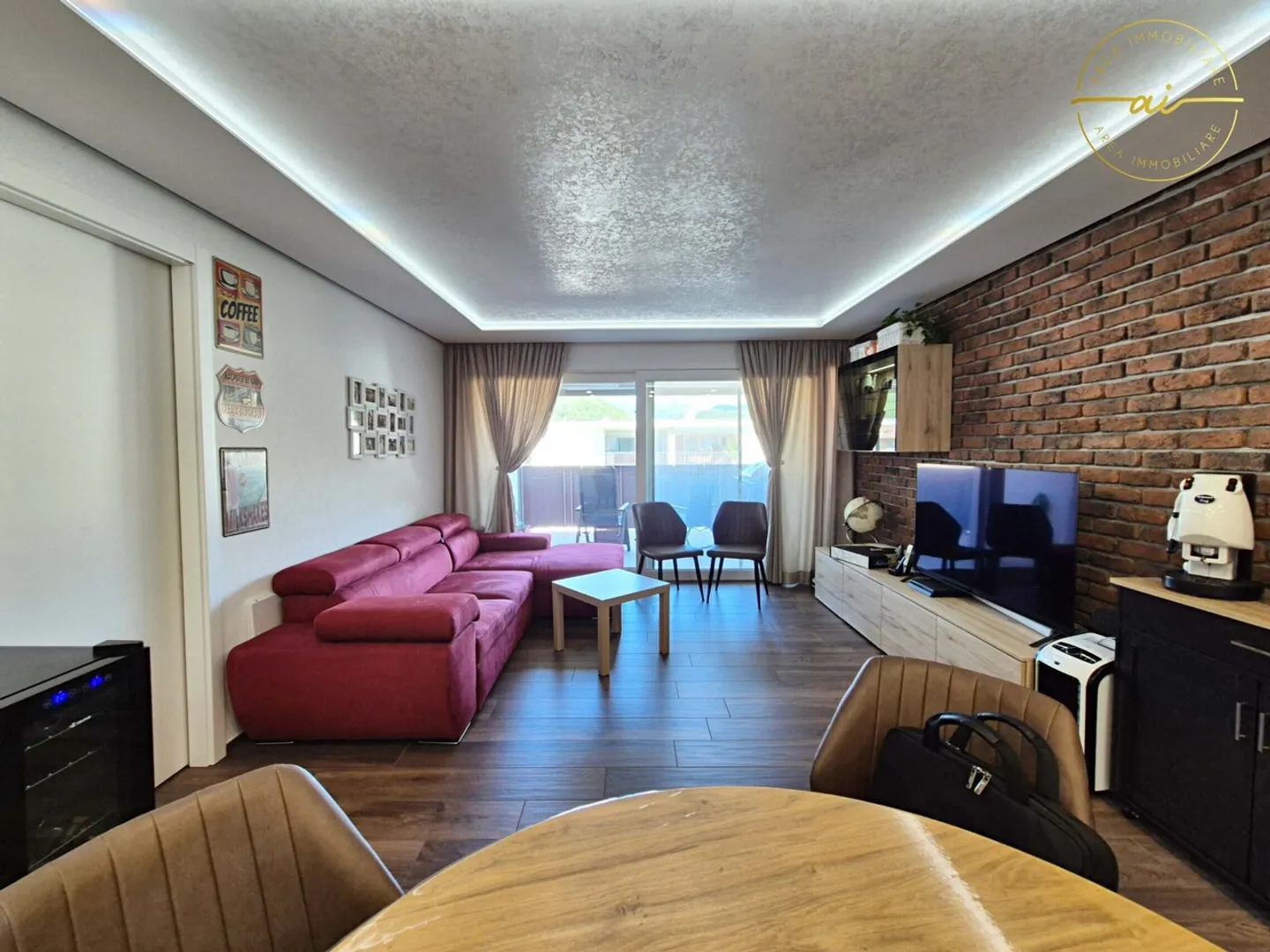 BRIGHT 3-ROOM APARTMENT WITH OPEN VIEW IN RIVERA - Photo 7 of 13
