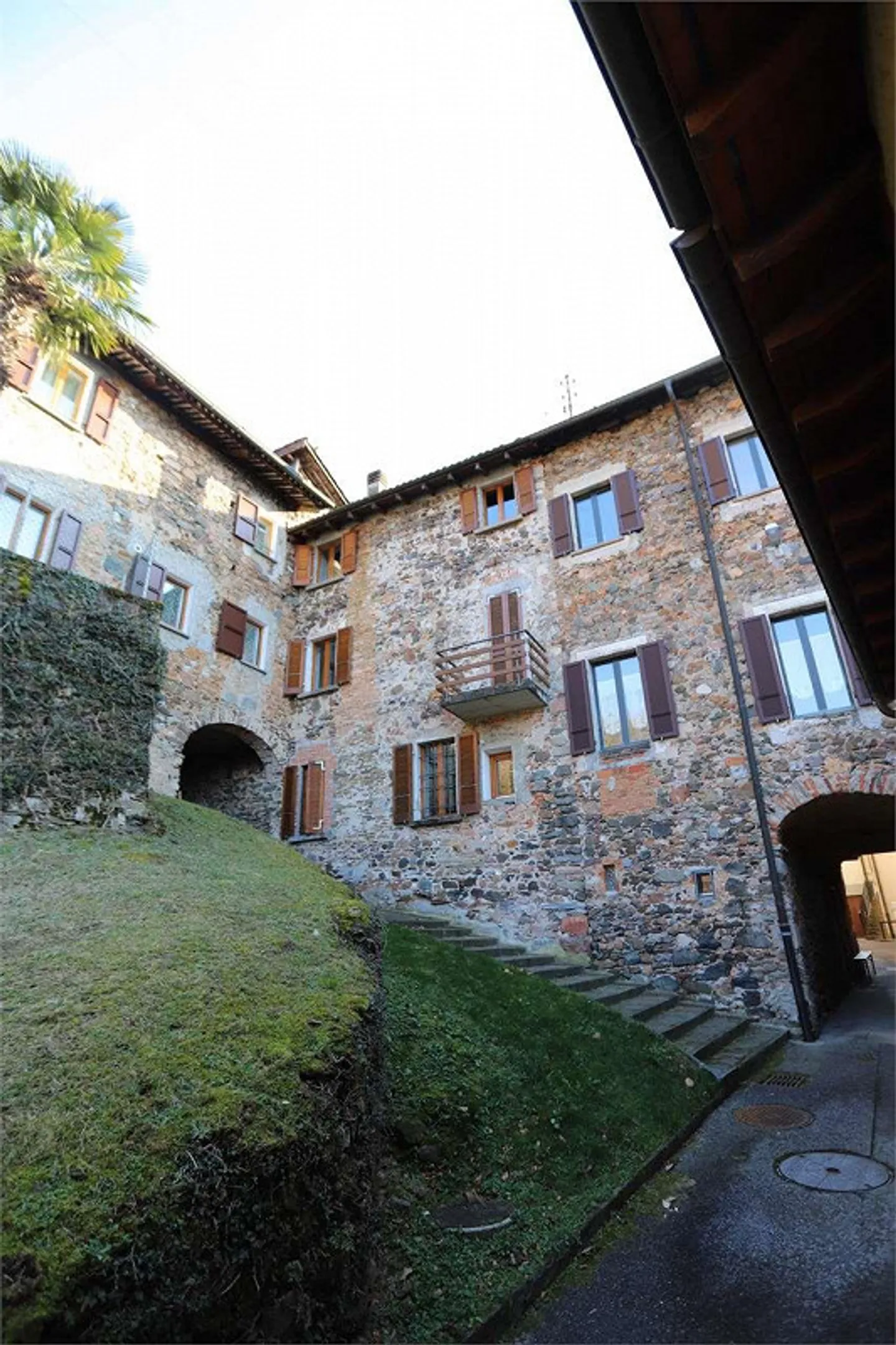 Residenza Secondaria- Collina d'Oro - Foto 1 di 13