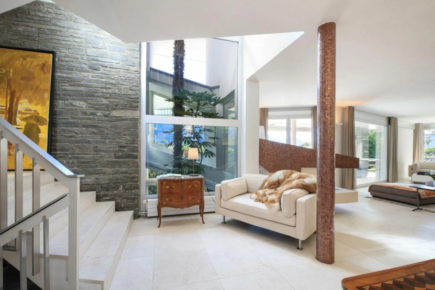 ORSELINA - Villa prestigieuse dans un style design, signée par le célèbre architecte Pisenti - Photo 1 sur 29