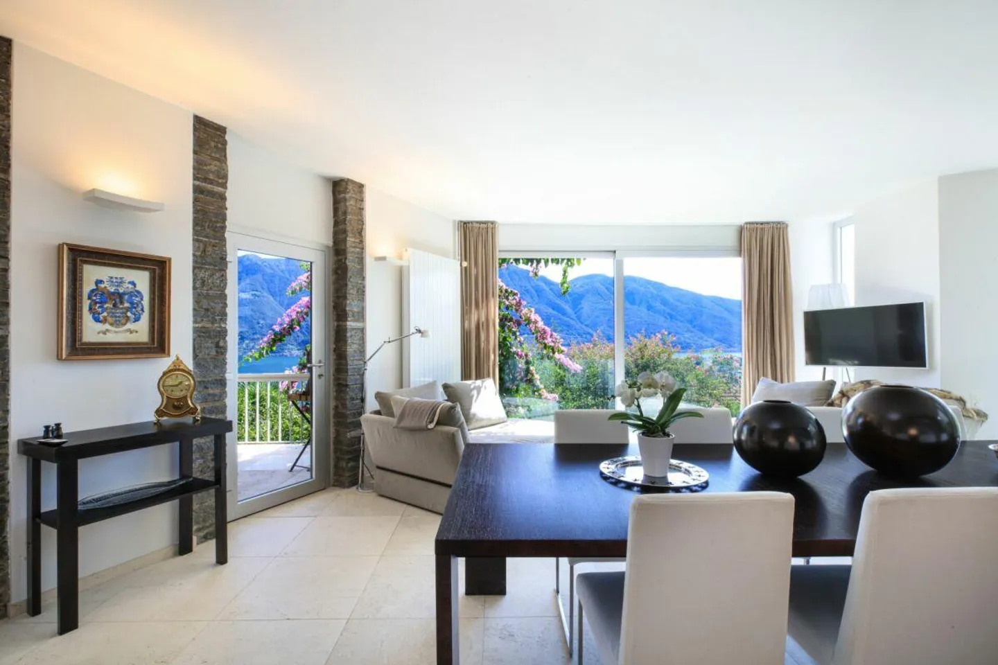 ORSELINA - Villa prestigieuse dans un style design, signée par le célèbre architecte Pisenti - Photo 9 sur 29